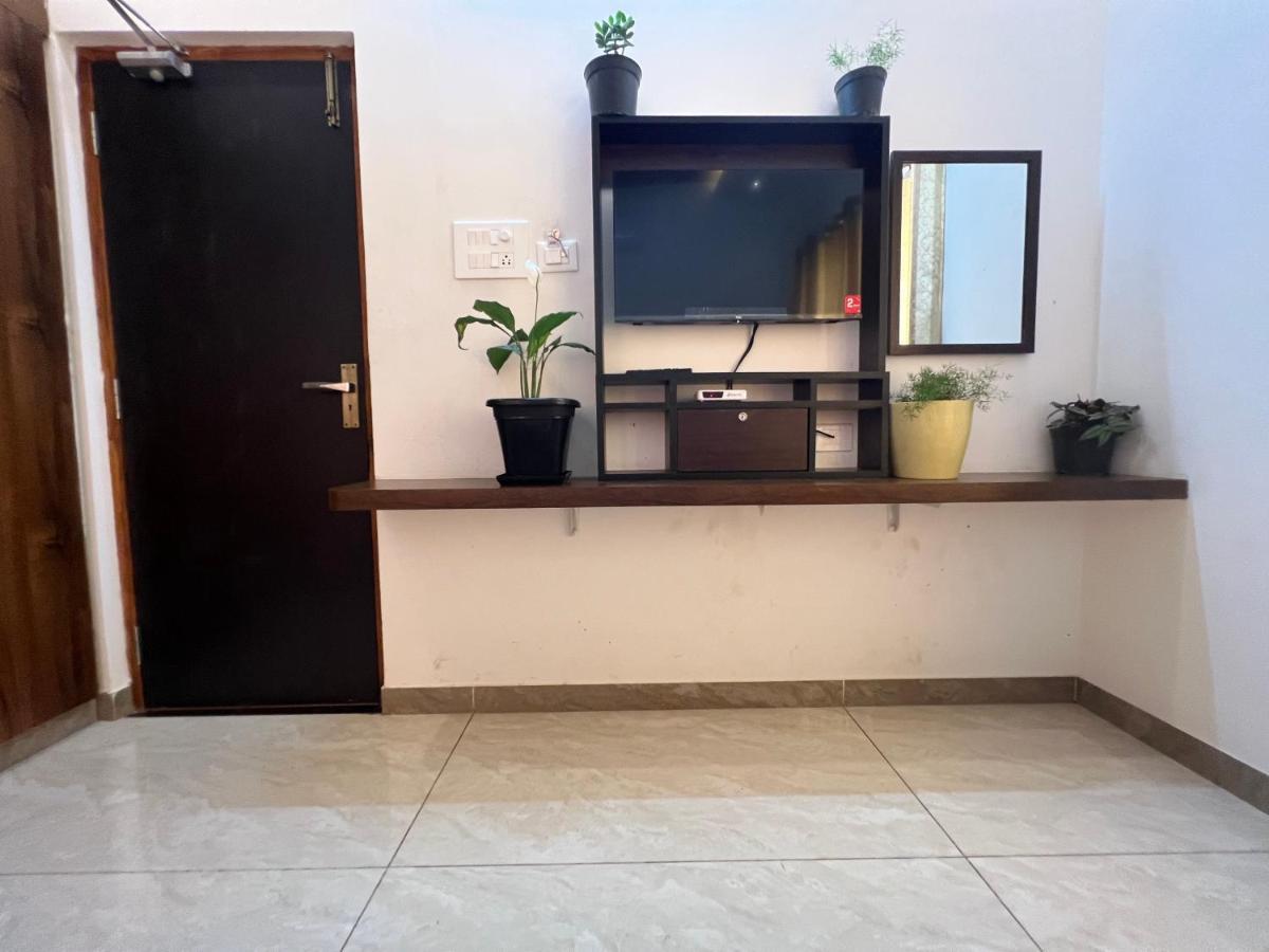 Raja Residency 호텔 Alāndurai 외부 사진