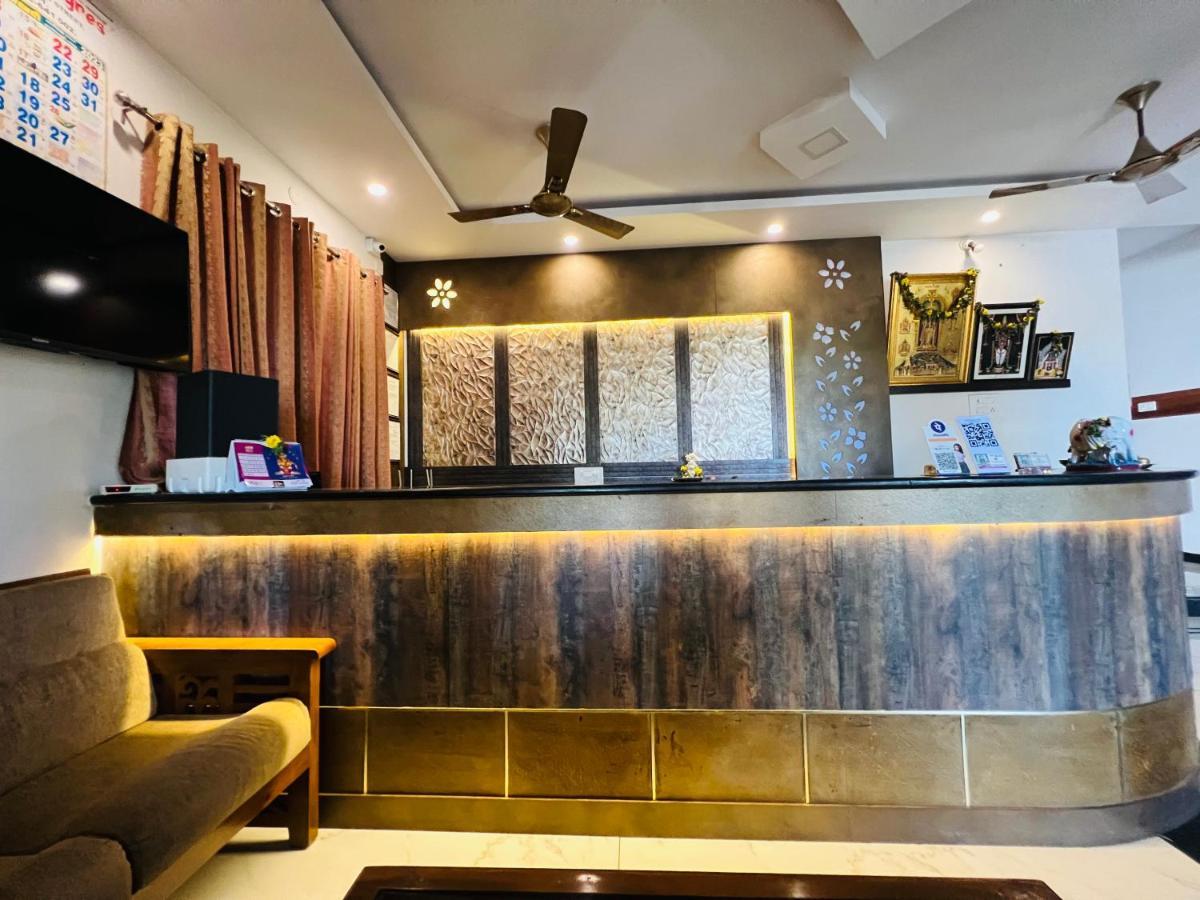 Raja Residency 호텔 Alāndurai 외부 사진